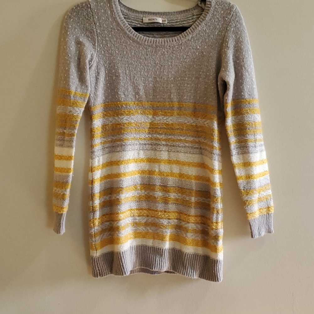 Yellow and grey sweater